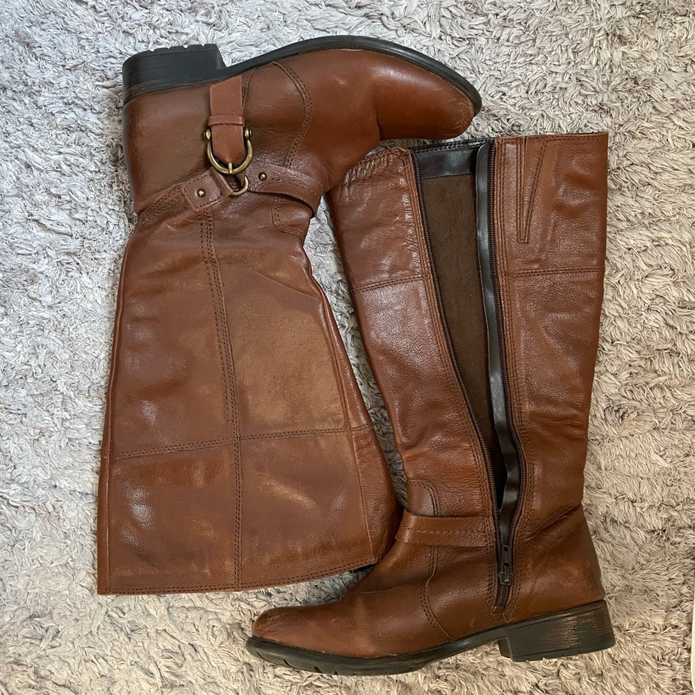 Clarks boots 👢